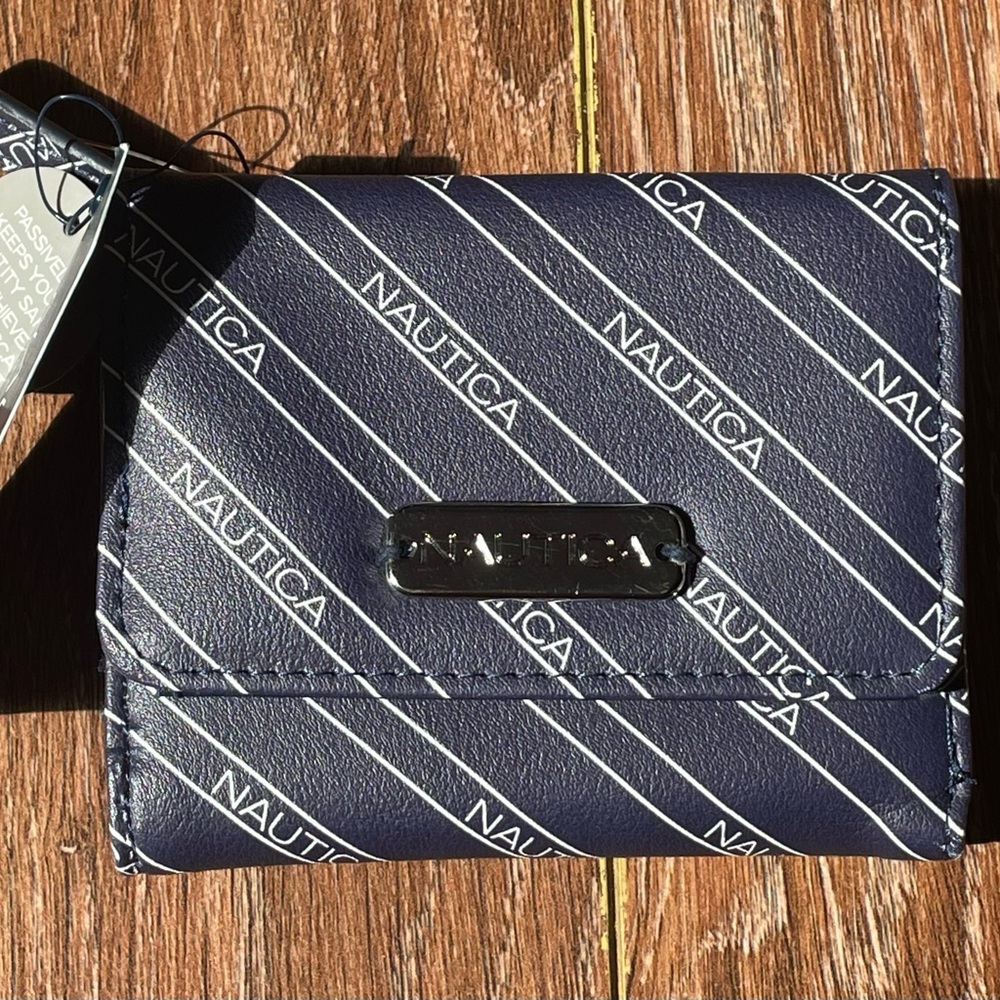 Nautica Navy and White Diagonal Logo Compact Wallet with Metal Nameplate